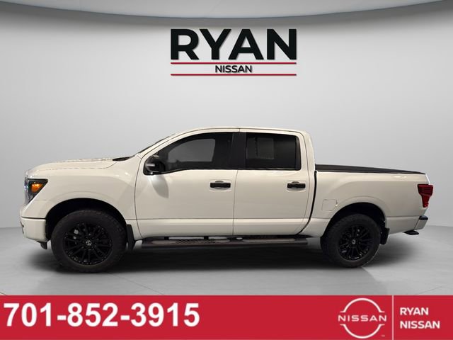 Certified 2019 Nissan Titan SL w/ Midnight Edition image 6
