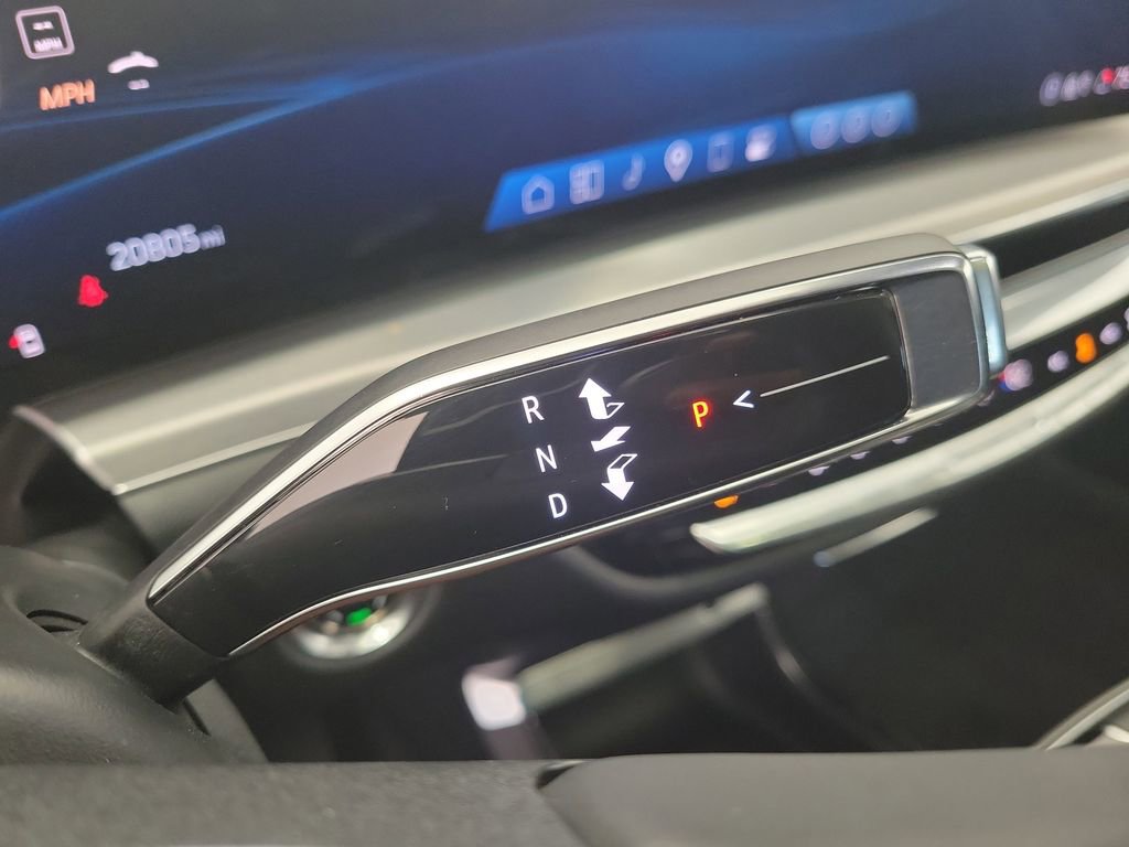 Used 2024 Cadillac Lyriq Sport w/ LPO, Floor Liner Package AWD/4WD image 32