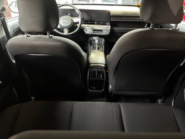 Used 2024 Hyundai Kona SEL image 16