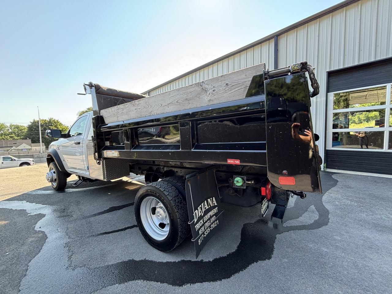 Used 2021 RAM 5500 Tradesman AWD/4WD image 4