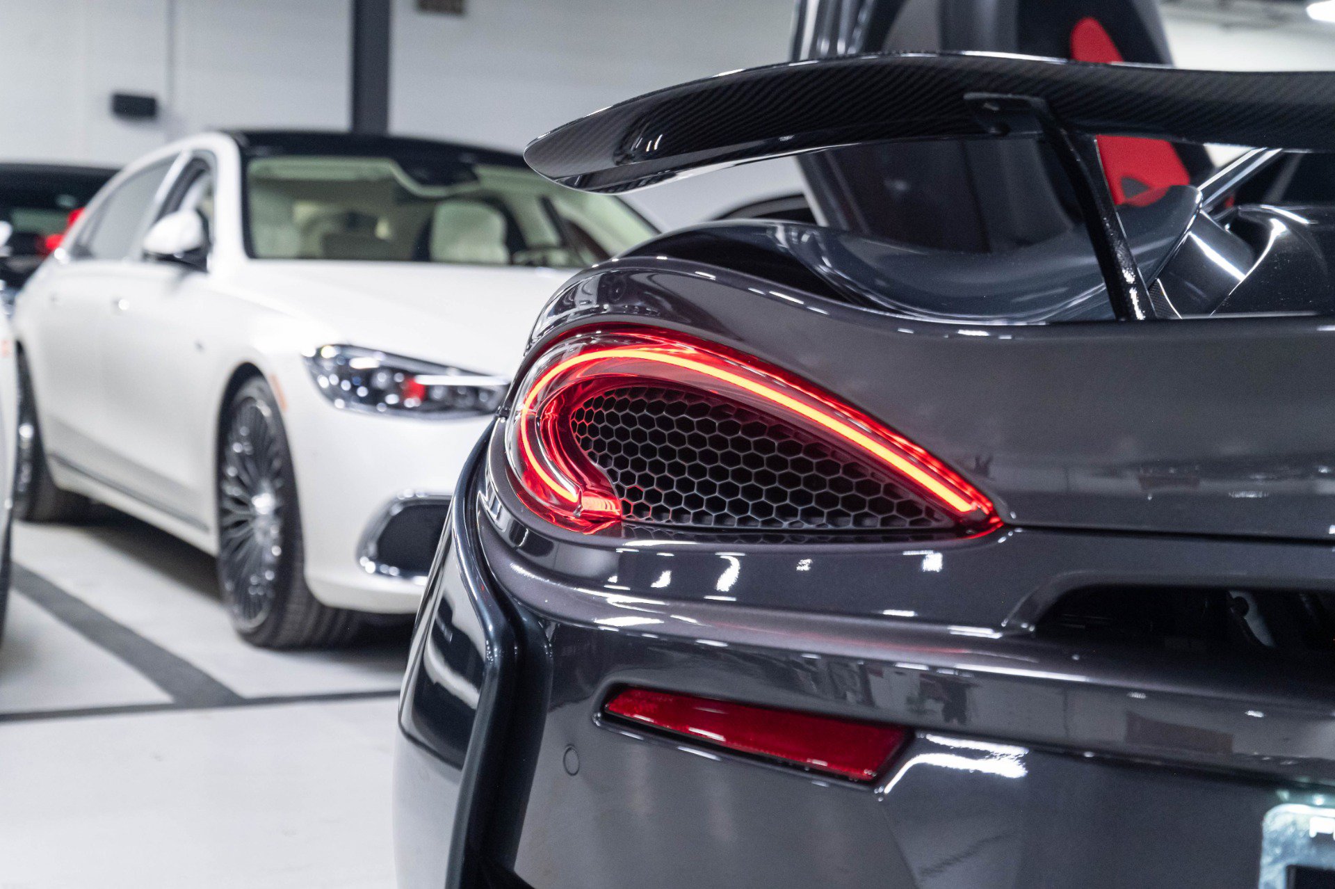 Used 2019 McLaren 570S Coupe RWD image 81