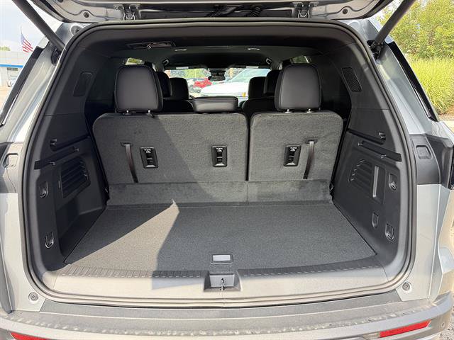 New 2026 Chevrolet Traverse LT AWD/4WD image 5