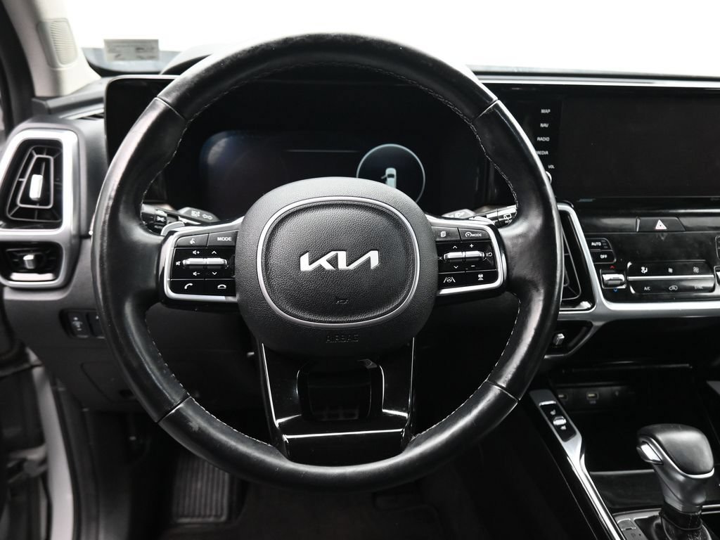Used 2022 Kia Sorento SX Prestige AWD/4WD image 15