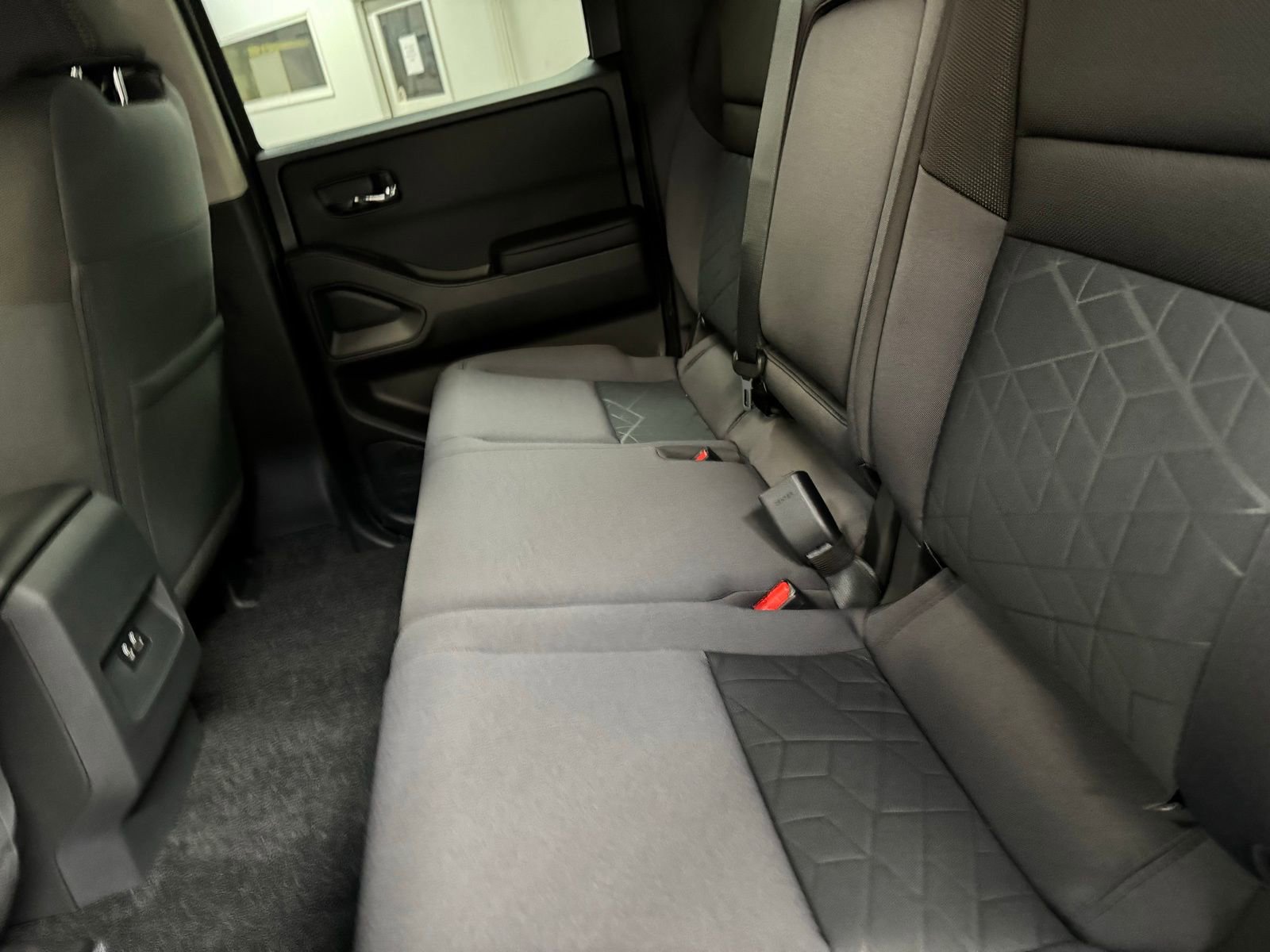 New 2026 Nissan Frontier SV image 12