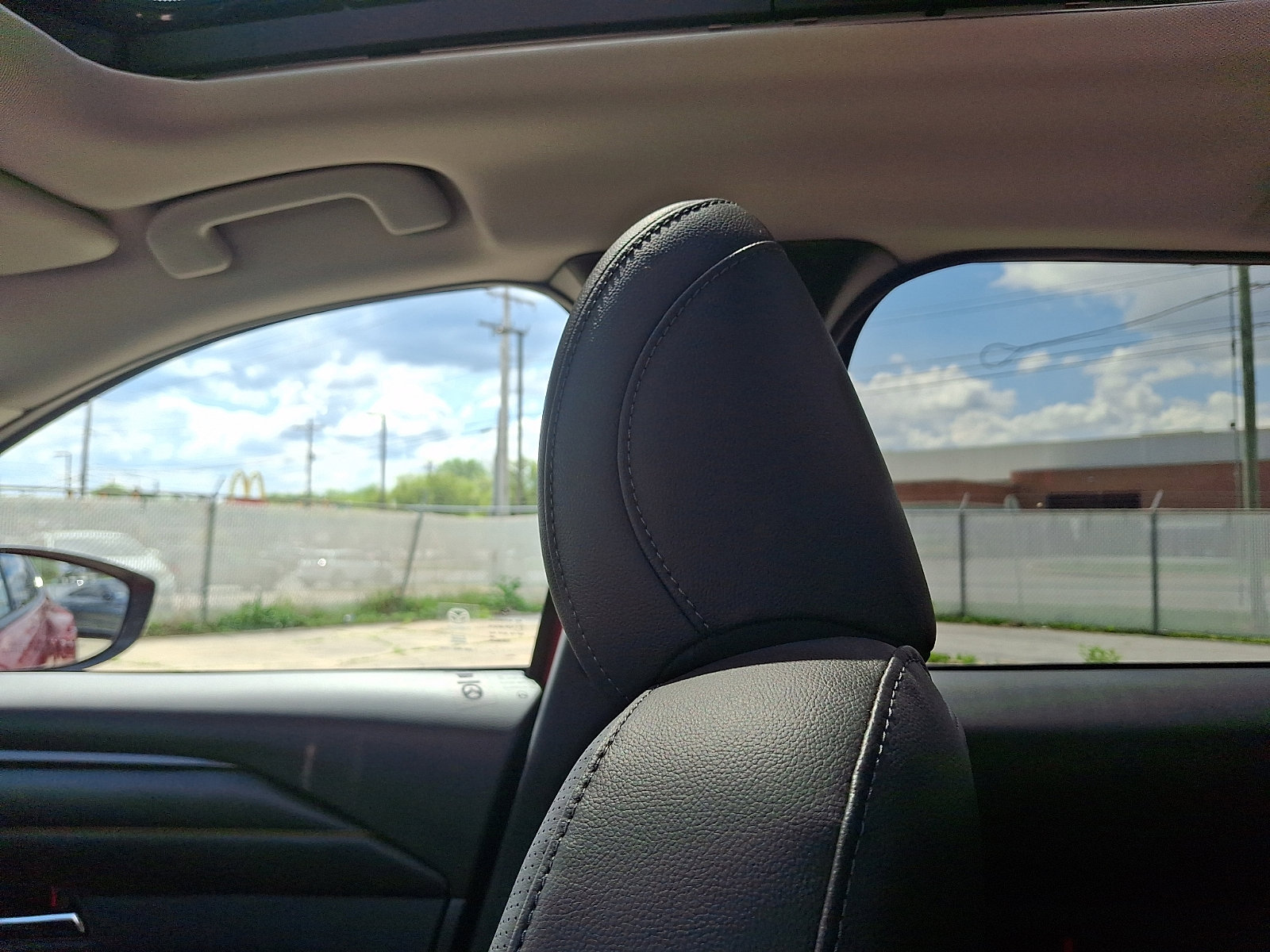 Used 2025 MAZDA CX-50 AWD 2.5 S w/ Premium Plus Pkg image 17