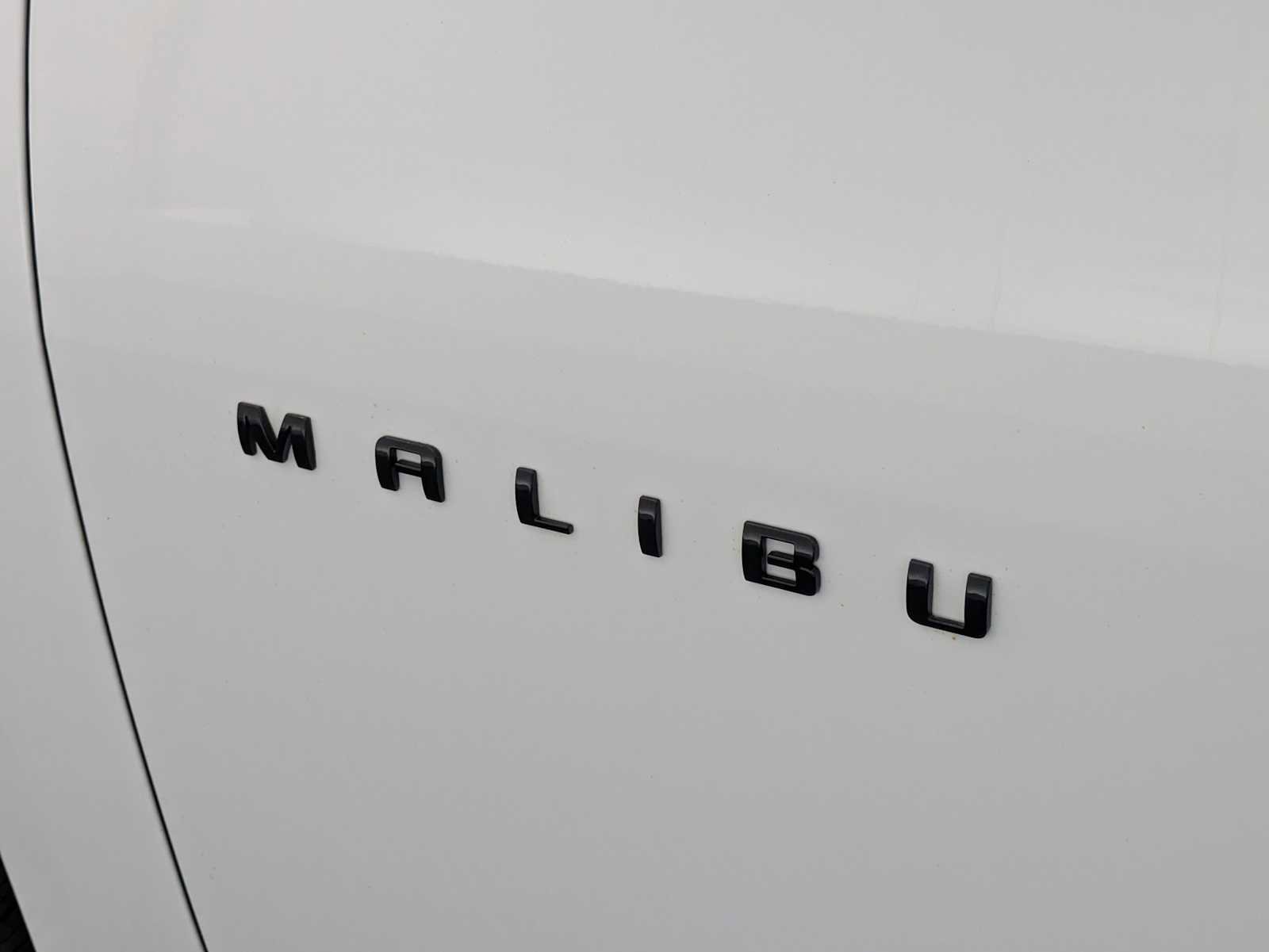 Used 2024 Chevrolet Malibu LT FWD image 11