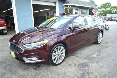 Used 2017 Ford Fusion Platinum AWD/4WD image 2