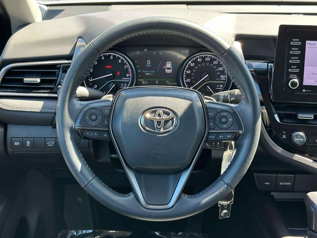 Used 2023 Toyota Camry SE AWD/4WD image 11