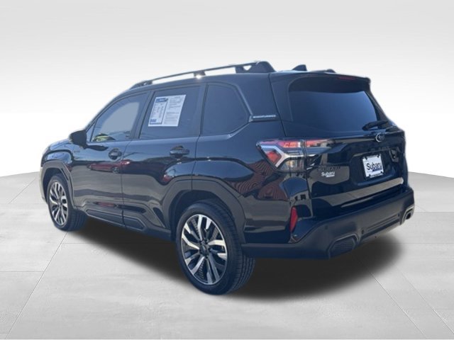 Used 2025 Subaru Forester Limited AWD/4WD image 5