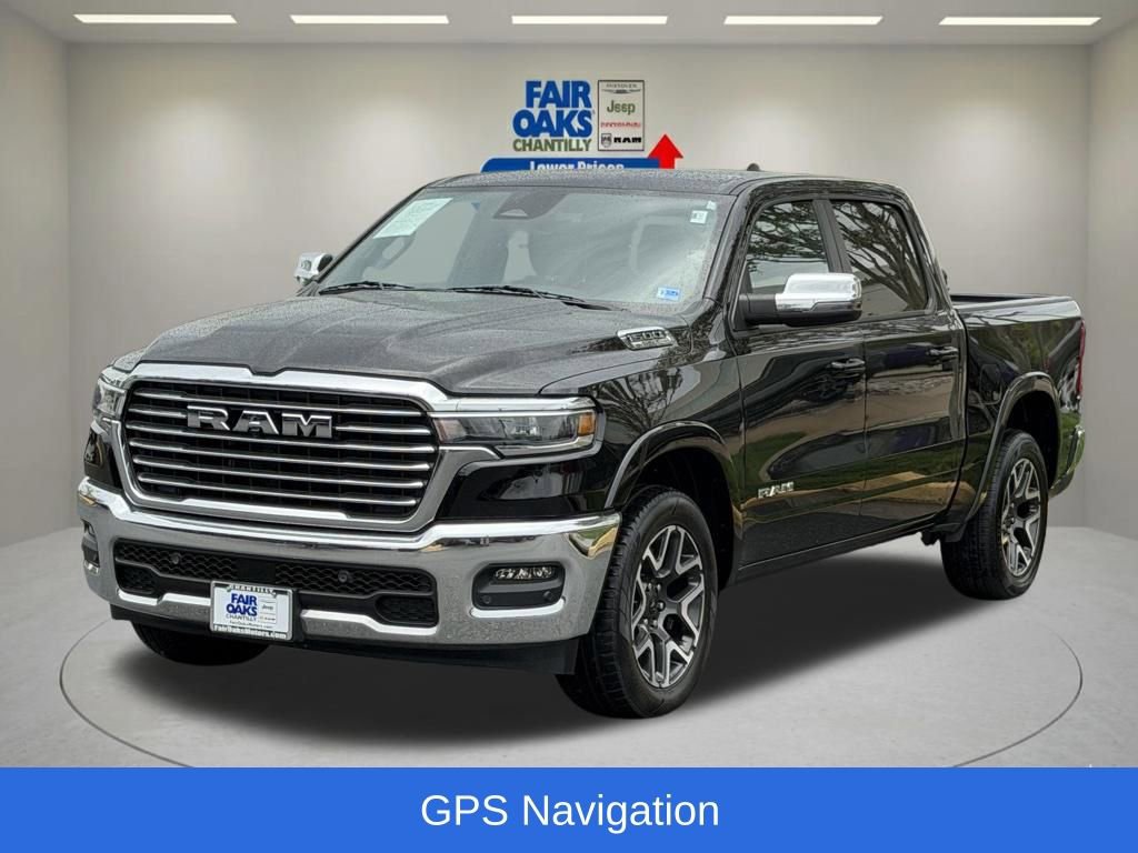 Certified 2025 RAM 1500 Laramie AWD/4WD image 3