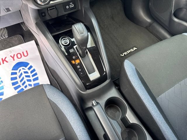 Used 2025 Nissan Versa SV FWD image 18