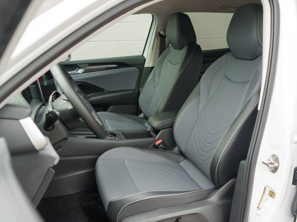 New 2026 Volkswagen Tiguan SE AWD/4WD image 10