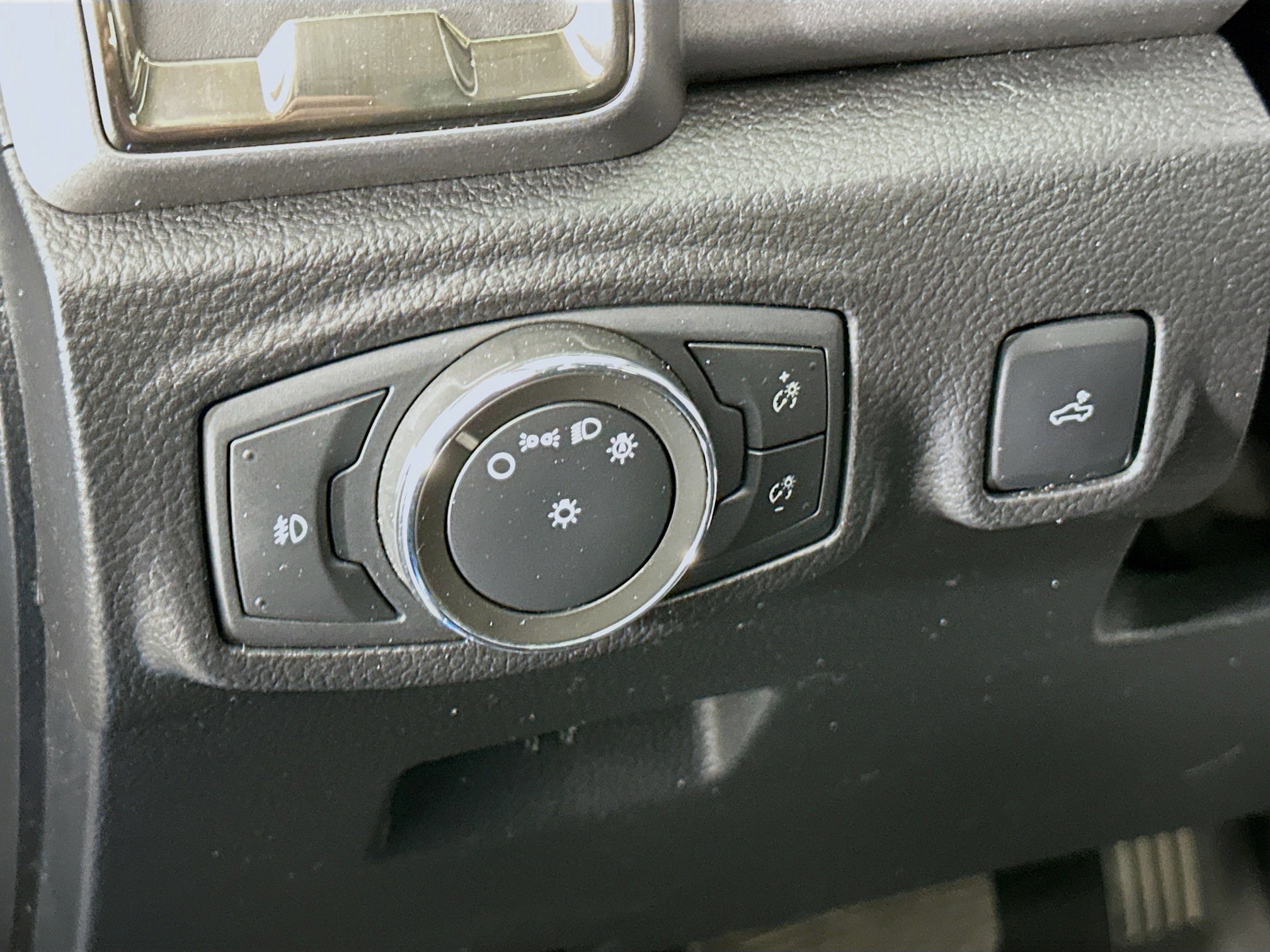 Used 2021 Ford Ranger XLT w/ Equipment Group 301A Mid image 17