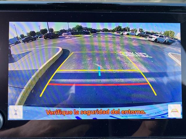 Used 2024 Toyota RAV4 SE image 22