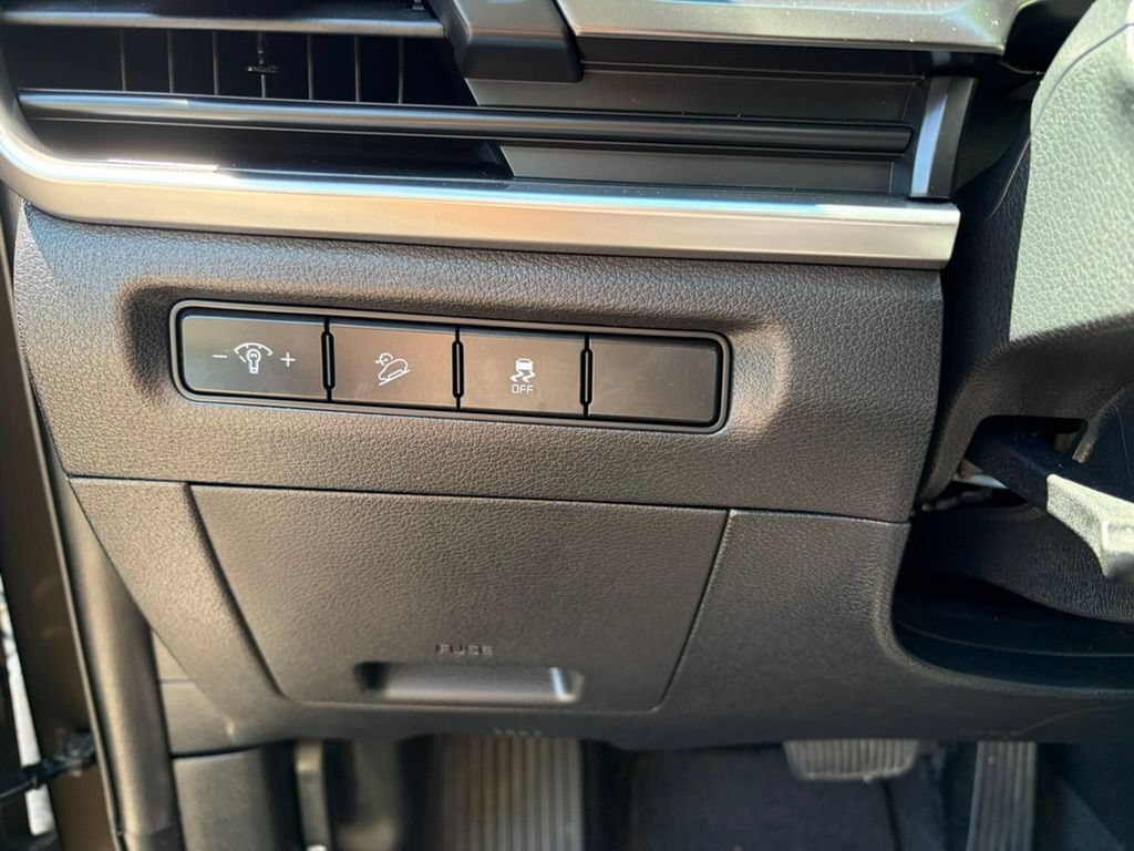 Used 2023 Kia Telluride S w/ S Sunroof Package AWD/4WD image 17