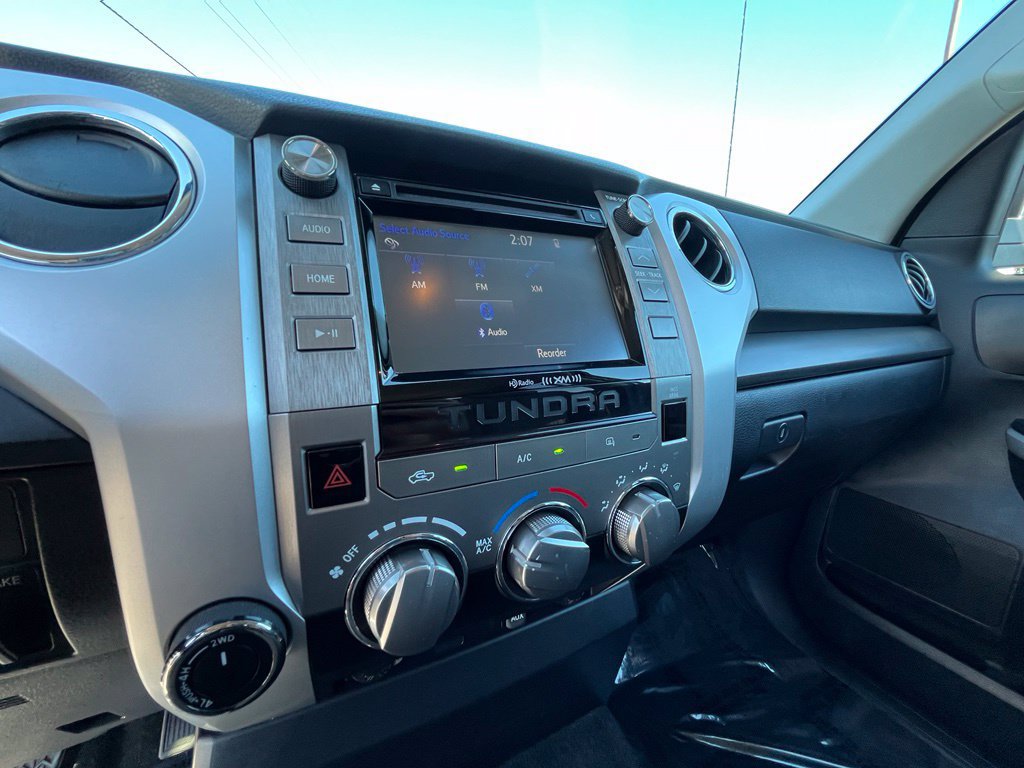 Used 2019 Toyota Tundra SR5 AWD/4WD image 18