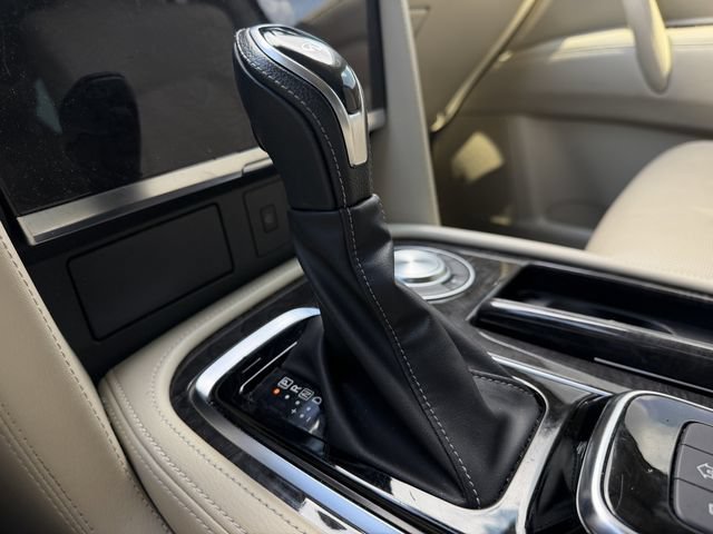 Used 2023 INFINITI QX80 Luxe w/ Cargo Package RWD image 18