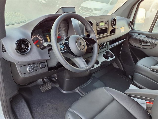New 2025 Mercedes-Benz Sprinter 2500 image 16