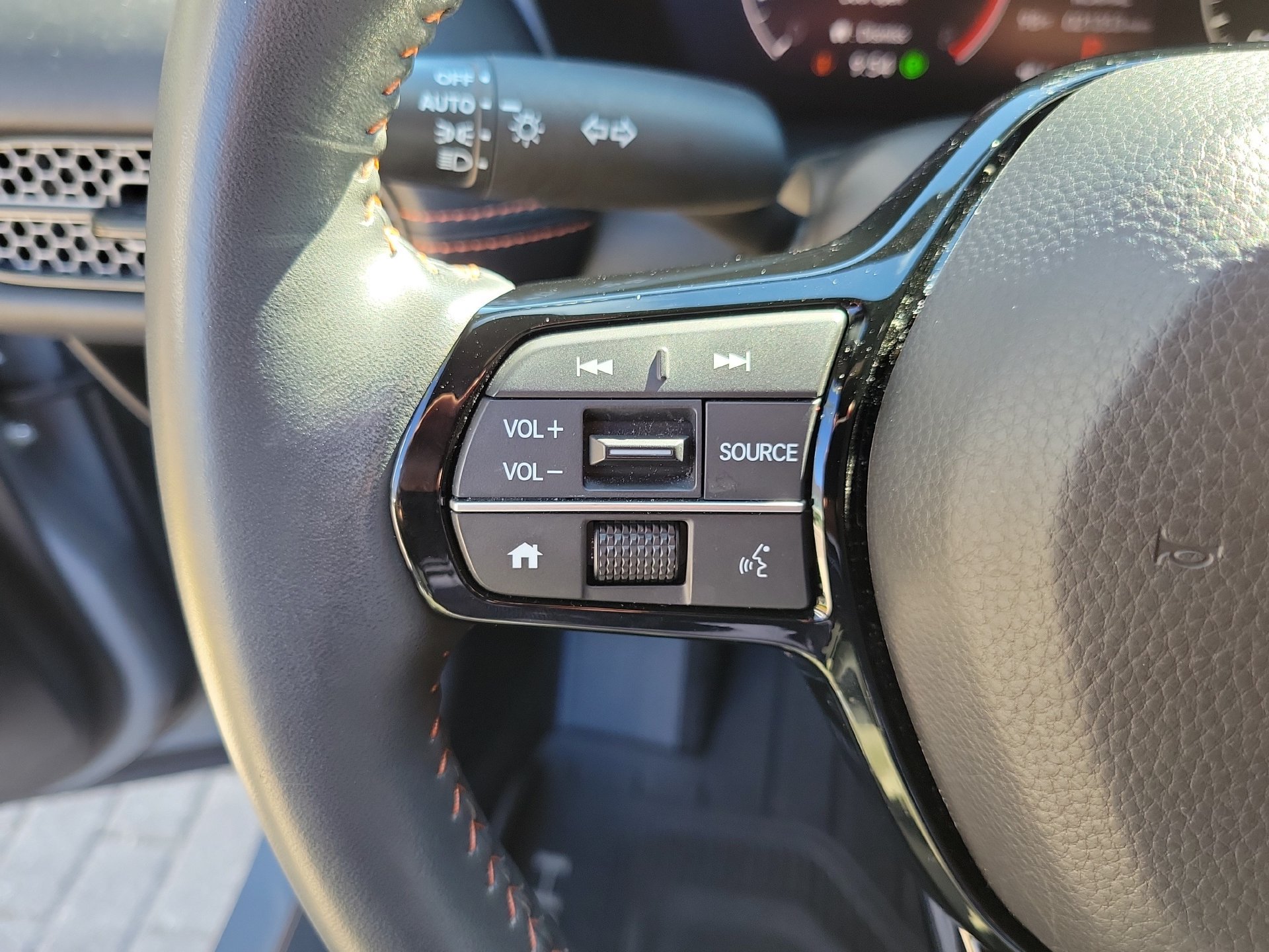 Used 2024 Honda HR-V Sport image 29