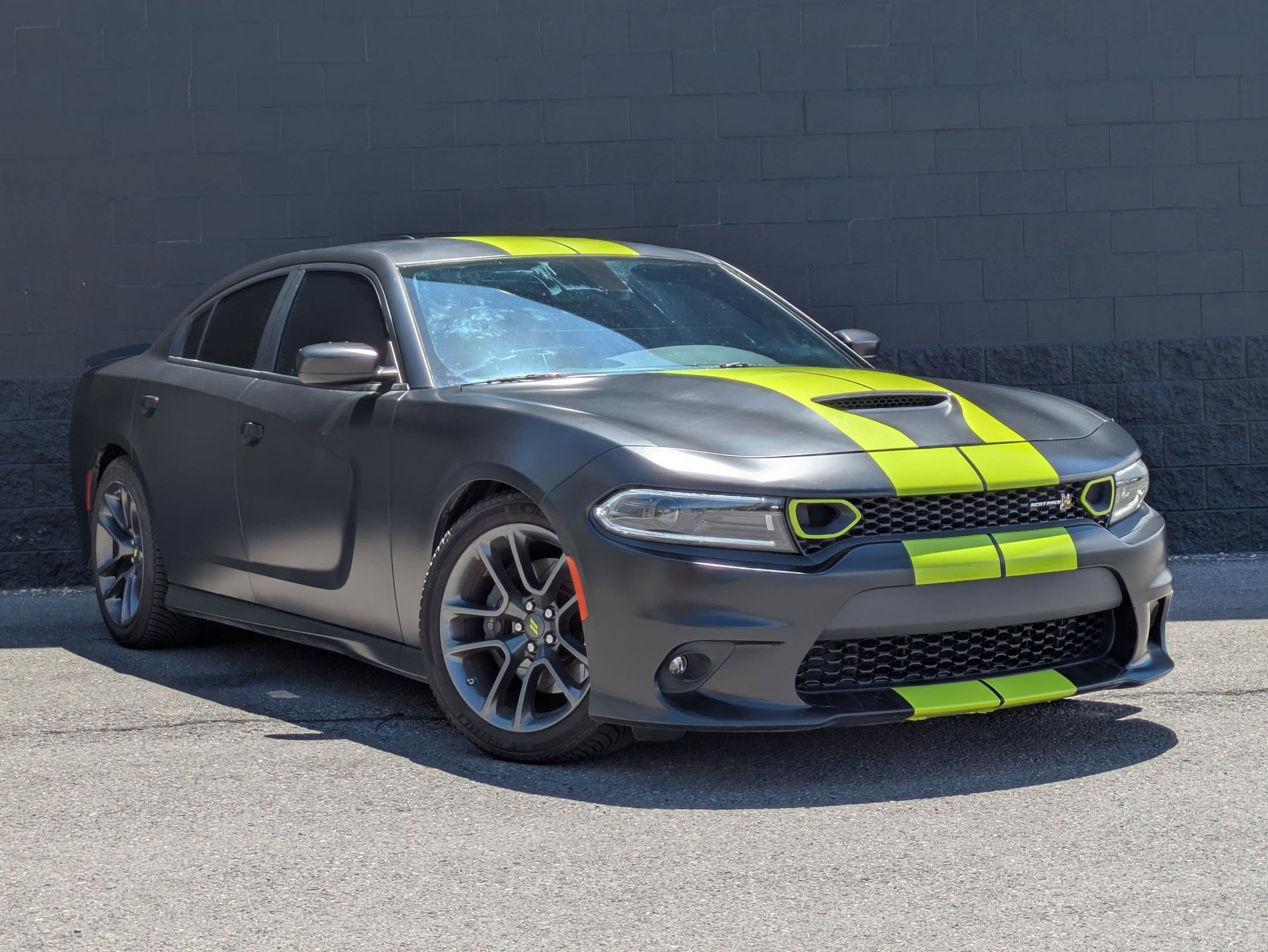 Used 2022 Dodge Charger Scat Pack RWD image 3