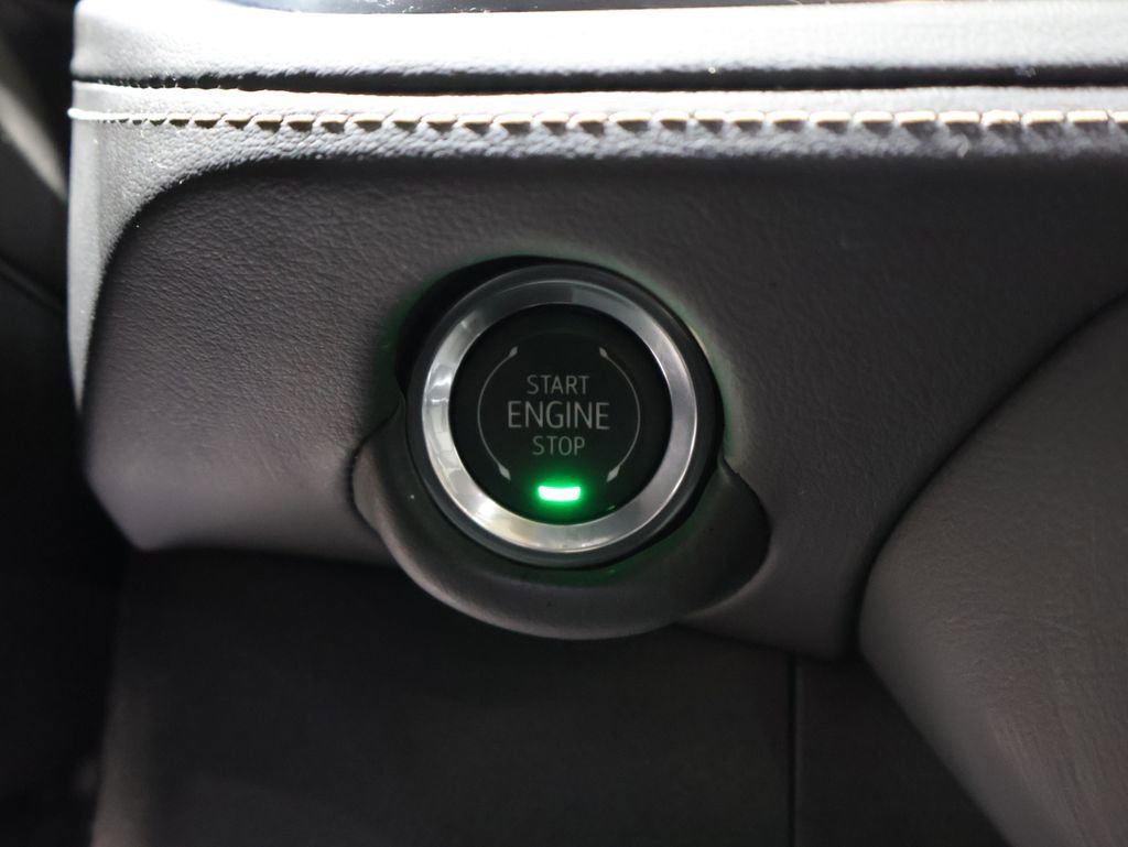 Used 2025 Chevrolet Tahoe Premier w/ Sun And Tow Package image 30