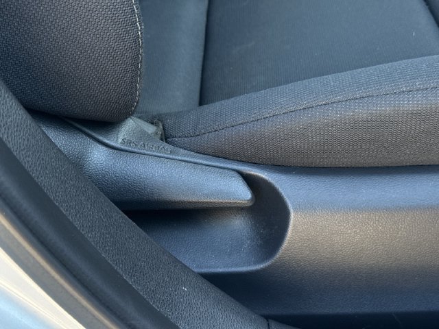 Used 2024 Toyota Corolla LE FWD image 28
