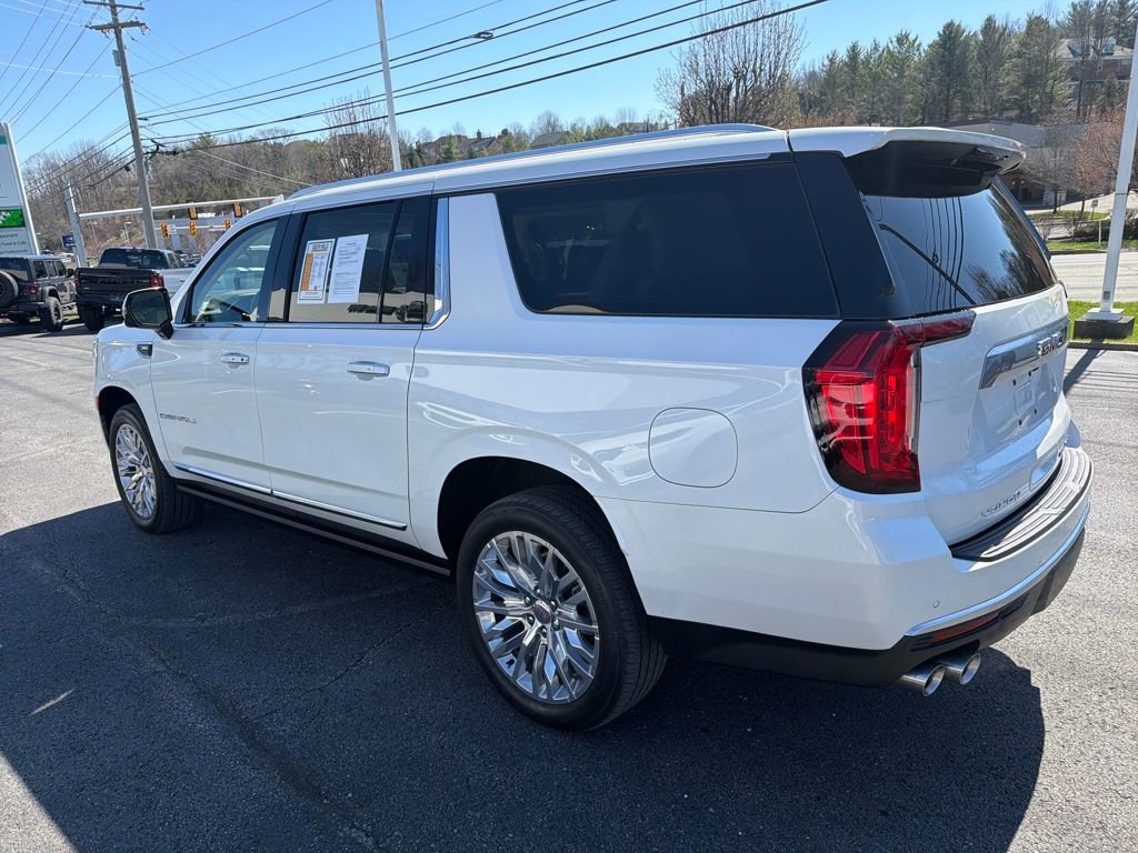 Used 2024 GMC Yukon XL Denali image 5