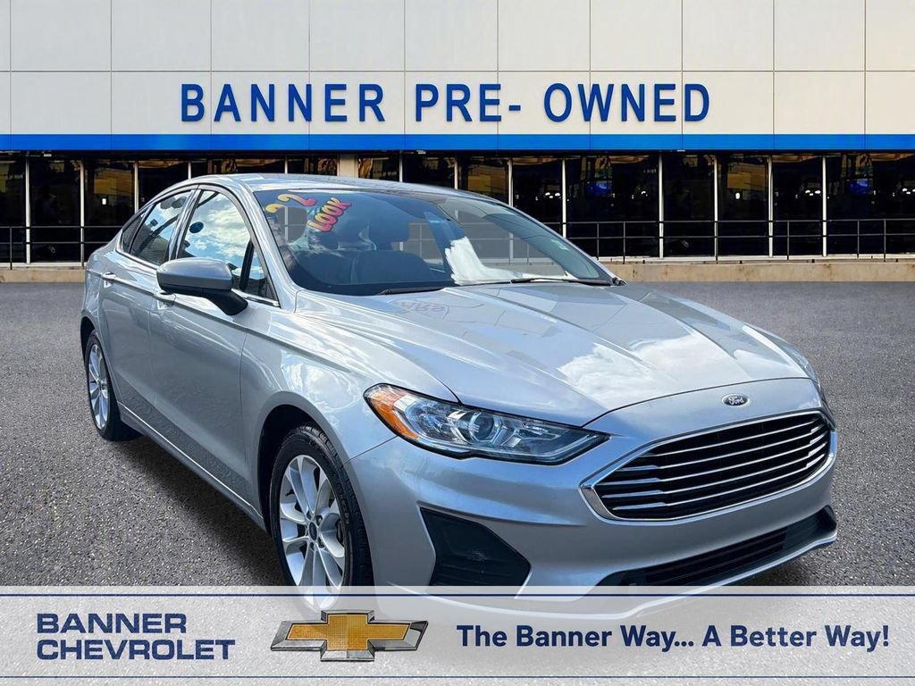 Used 2020 Ford Fusion SE w/ Fleet SE Value Package FWD image 1