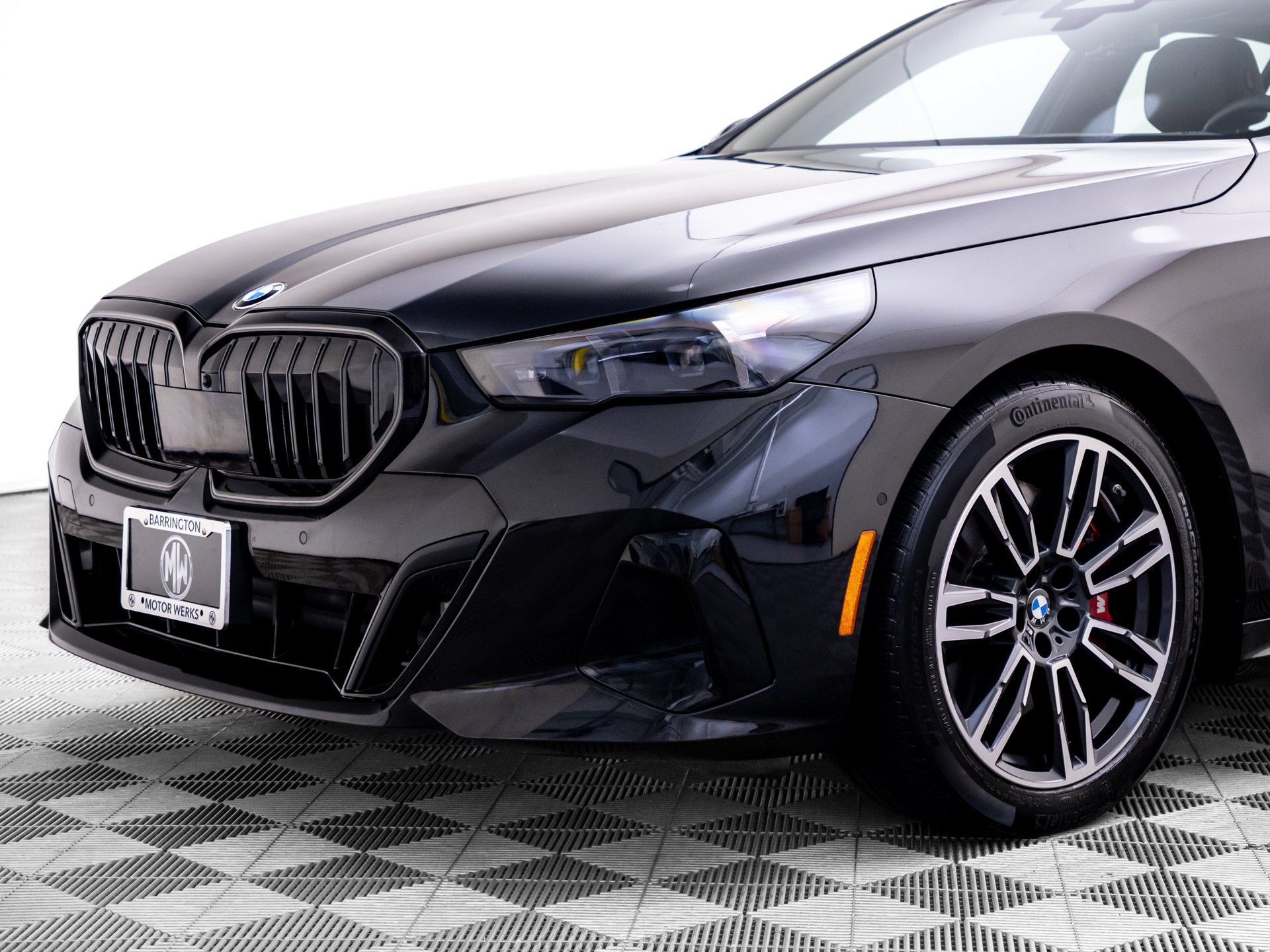 Used 2024 BMW 540i xDrive w/ Premium Package AWD/4WD image 37