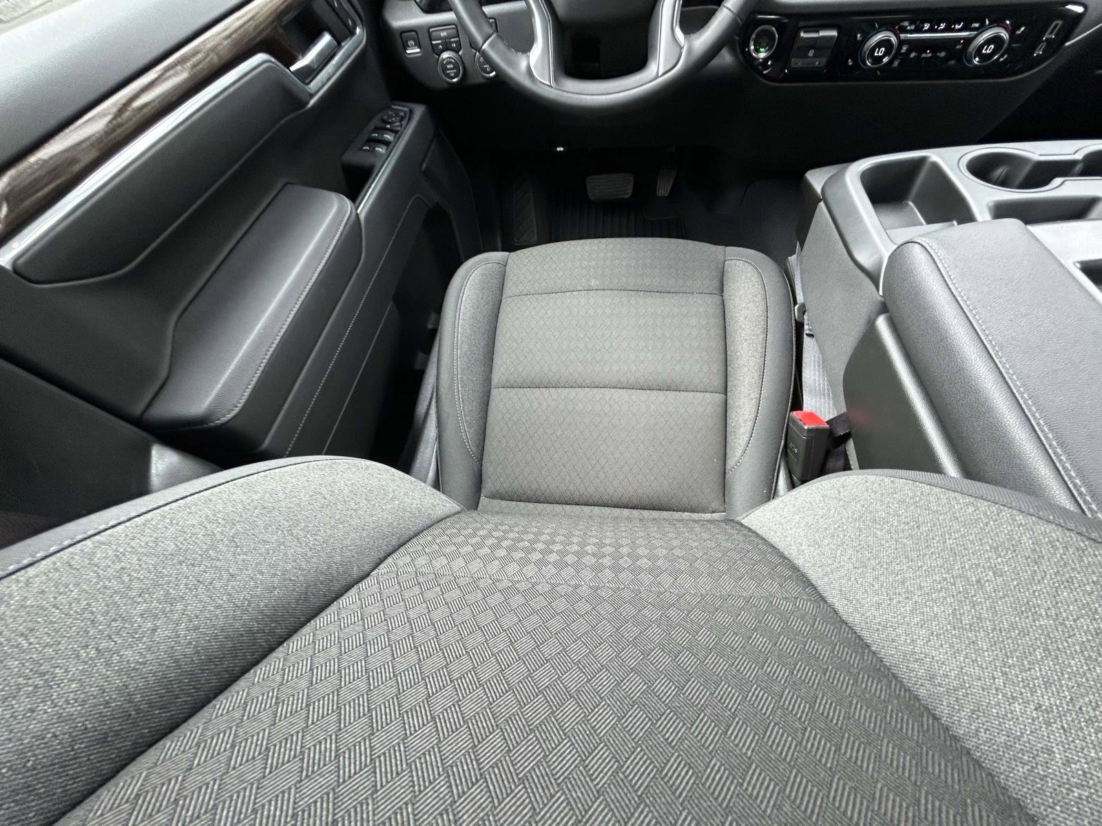 Used 2026 Chevrolet Silverado 1500 RST AWD/4WD image 13