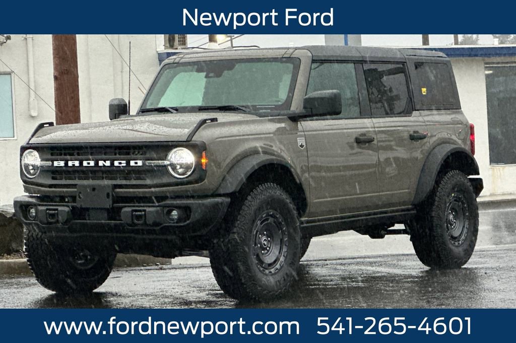 New 2025 Ford Bronco Big Bend w/ Black Diamond Package AWD/4WD image 8