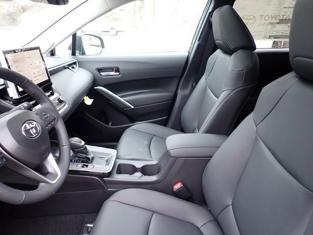 New 2026 Toyota Corolla Cross XLE image 11