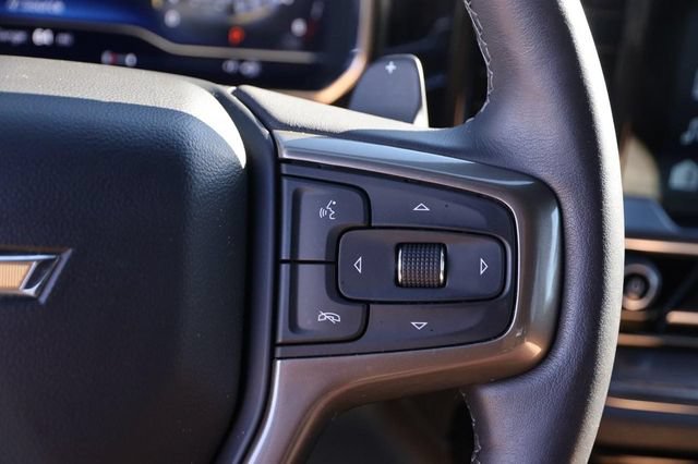 Used 2023 Chevrolet Silverado 1500 High Country w/ High Country Premium Package AWD/4WD image 13