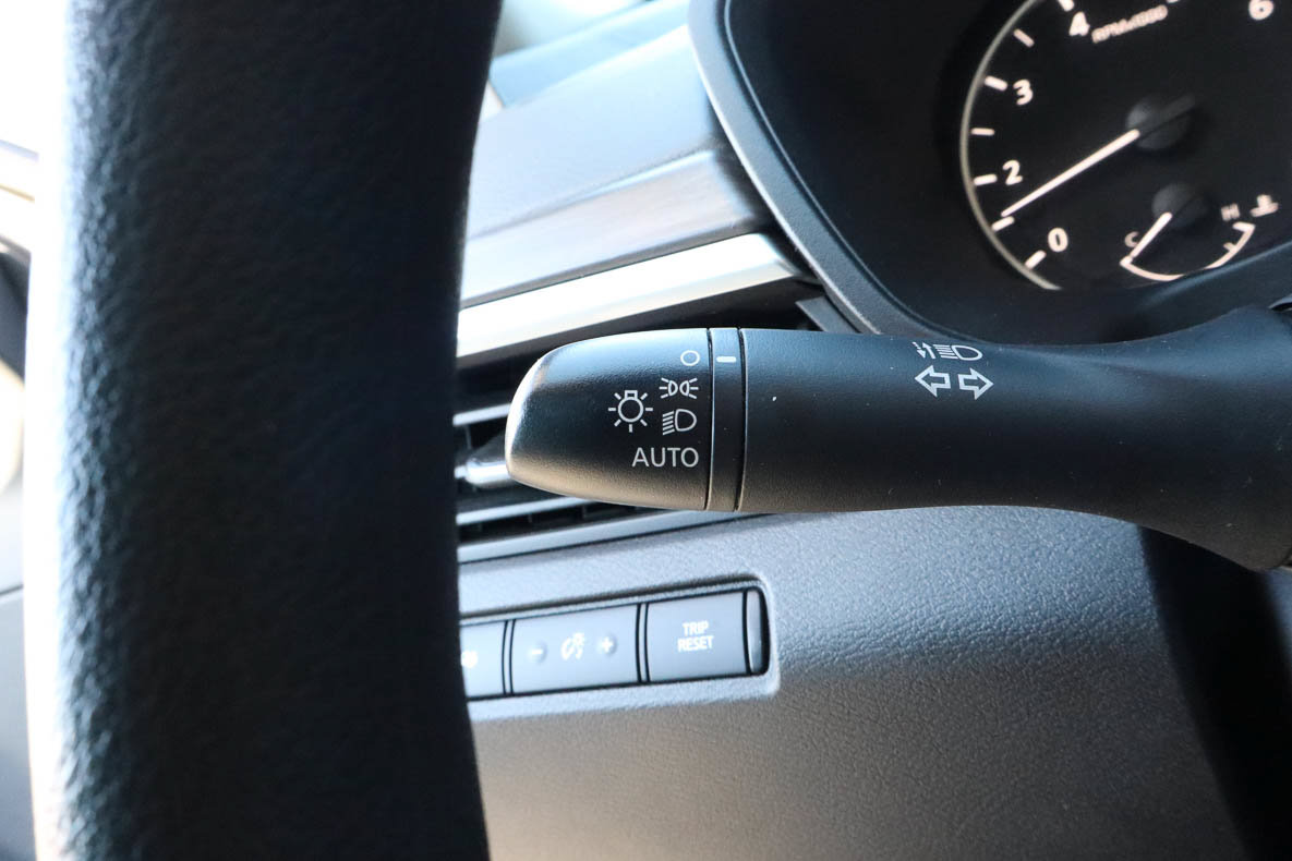 Used 2025 Nissan Altima 2.5 SV FWD image 16