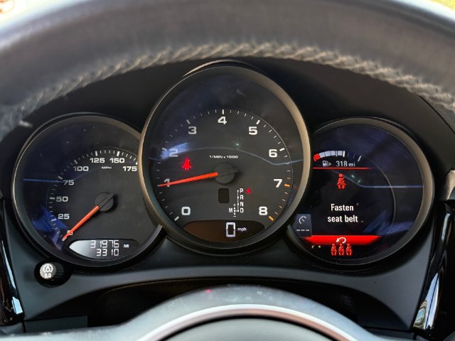 Used 2021 Porsche Macan AWD/4WD image 19