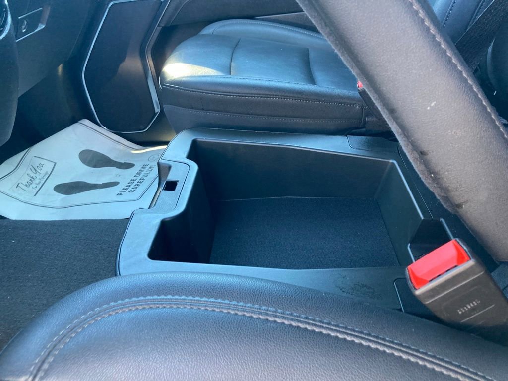 Used 2024 GMC Sierra 1500 SLT image 33