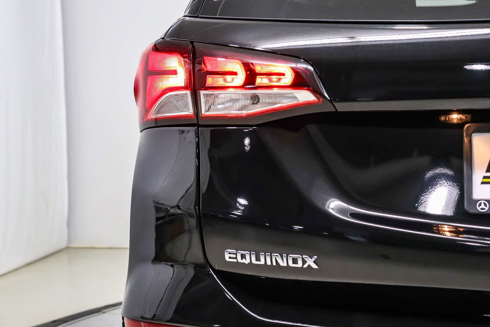 Used 2023 Chevrolet Equinox LT FWD image 11