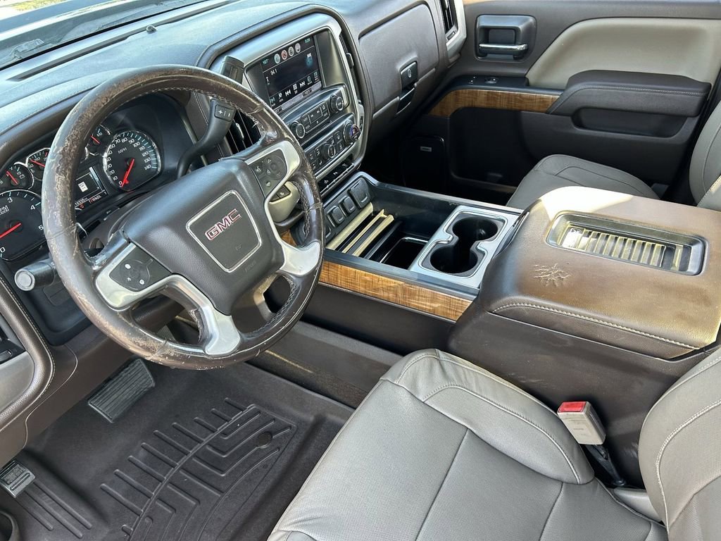 Used 2017 GMC Sierra 3500 SLT w/ Duramax Plus Package AWD/4WD image 18