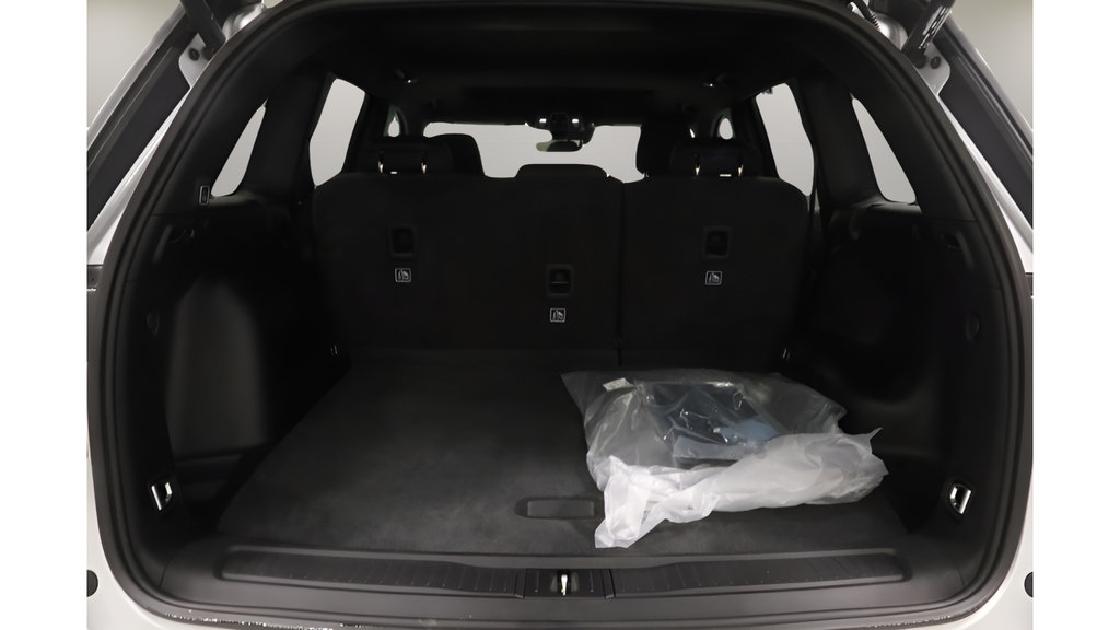 New 2026 Jeep Grand Cherokee Laredo X AWD/4WD image 19