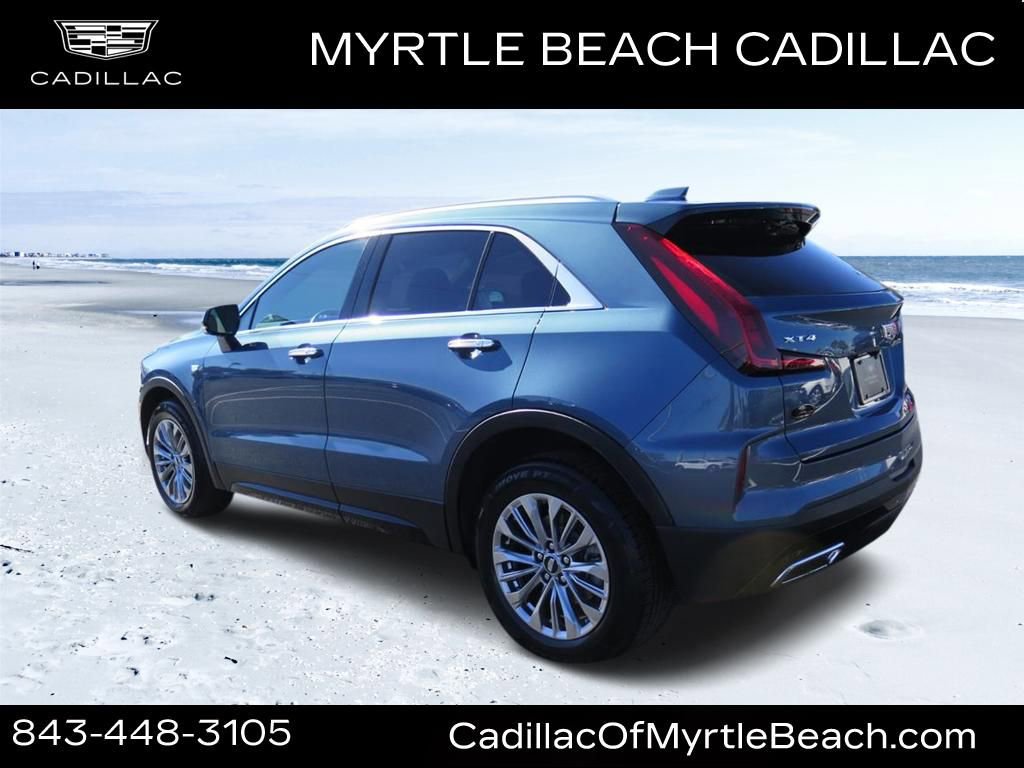 Used 2024 Cadillac XT4 Premium Luxury image 5