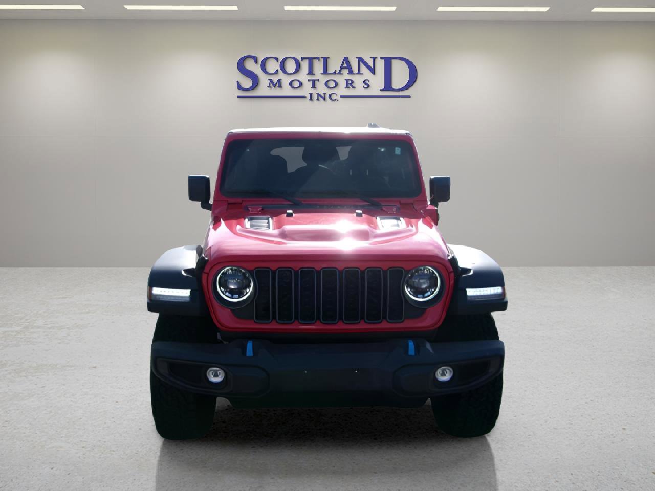 Used 2025 Jeep Wrangler Unlimited Rubicon 4xe w/ Convenience Group AWD/4WD image 3