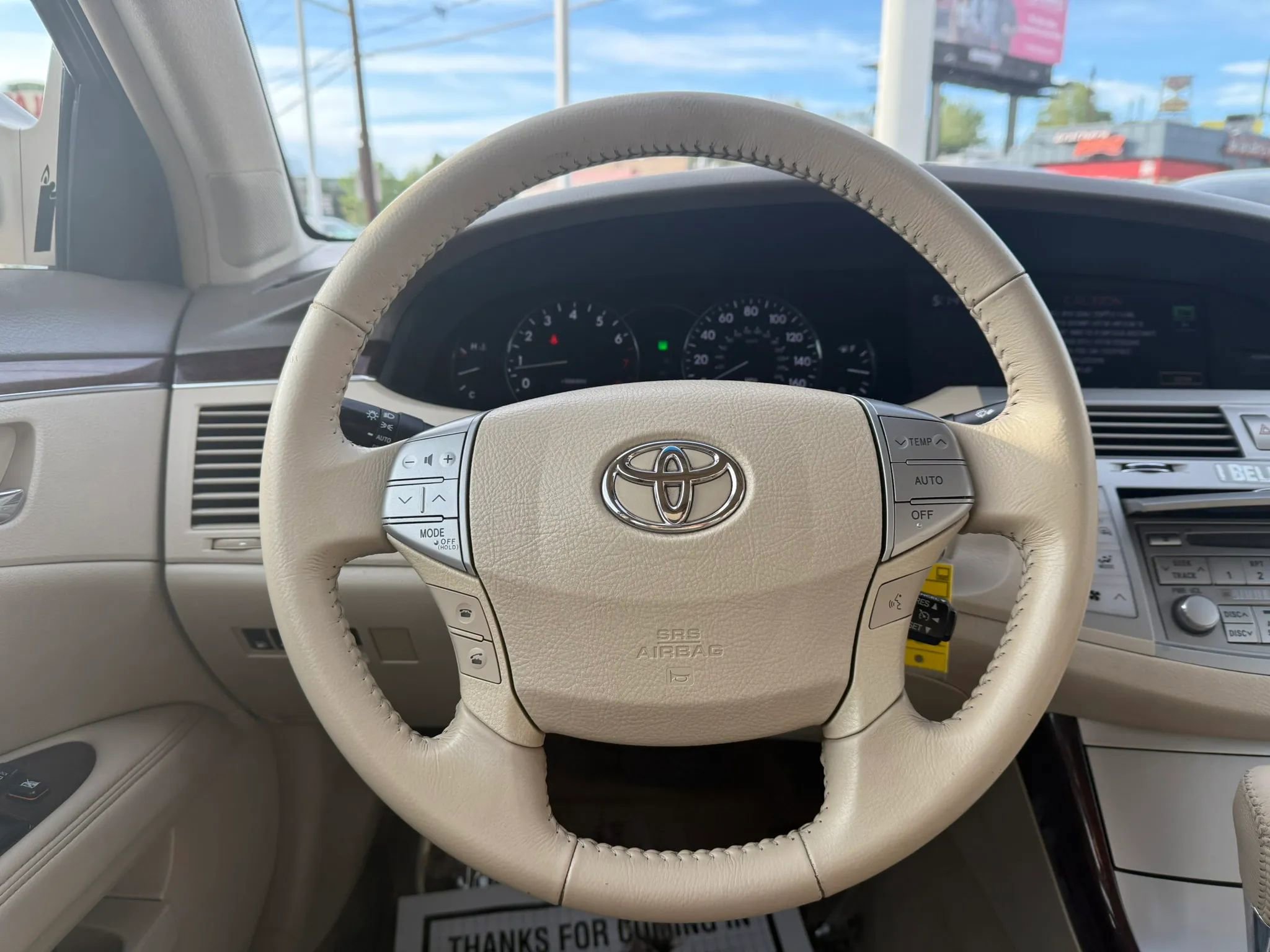 Used 2009 Toyota Avalon XLS FWD image 27