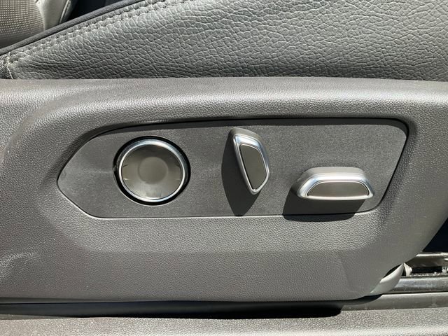 Used 2024 GMC Sierra 2500 Denali w/ Denali Reserve Package image 21