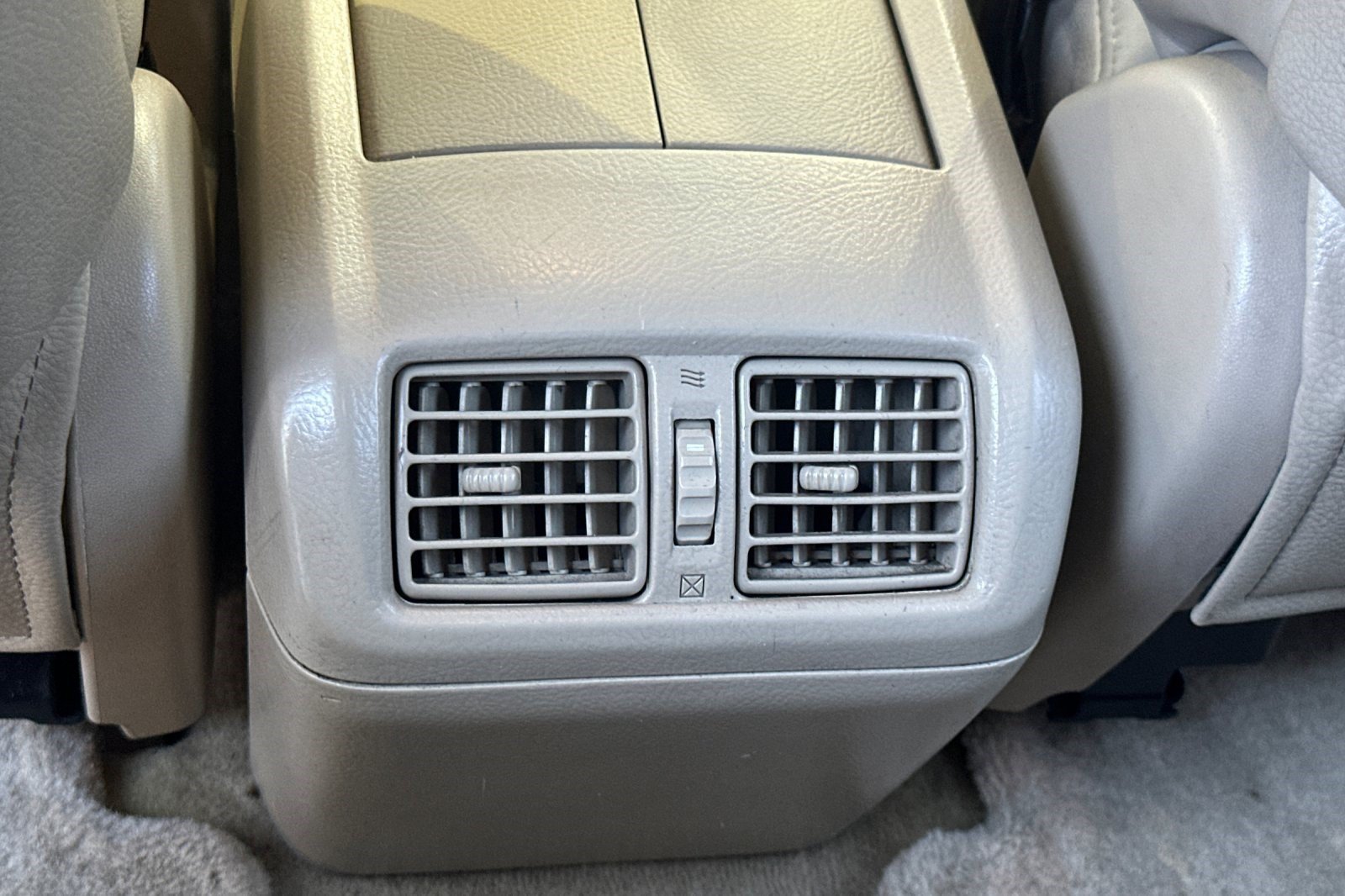 Used 2006 Lexus RX 330 AWD w/ Premium Plus Pkg image 16