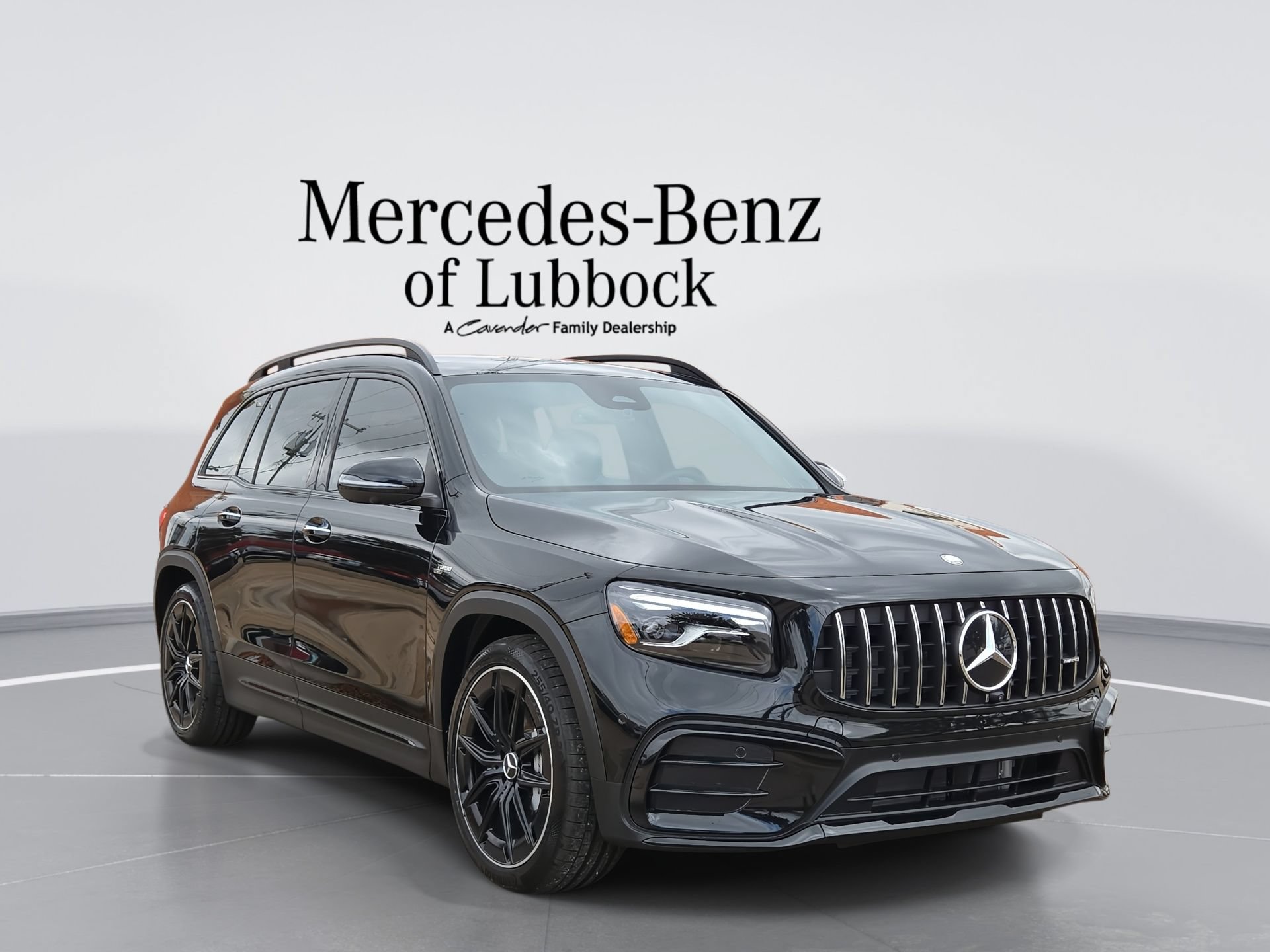 New 2026 Mercedes-Benz GLB 35 AMG 4MATIC image 1