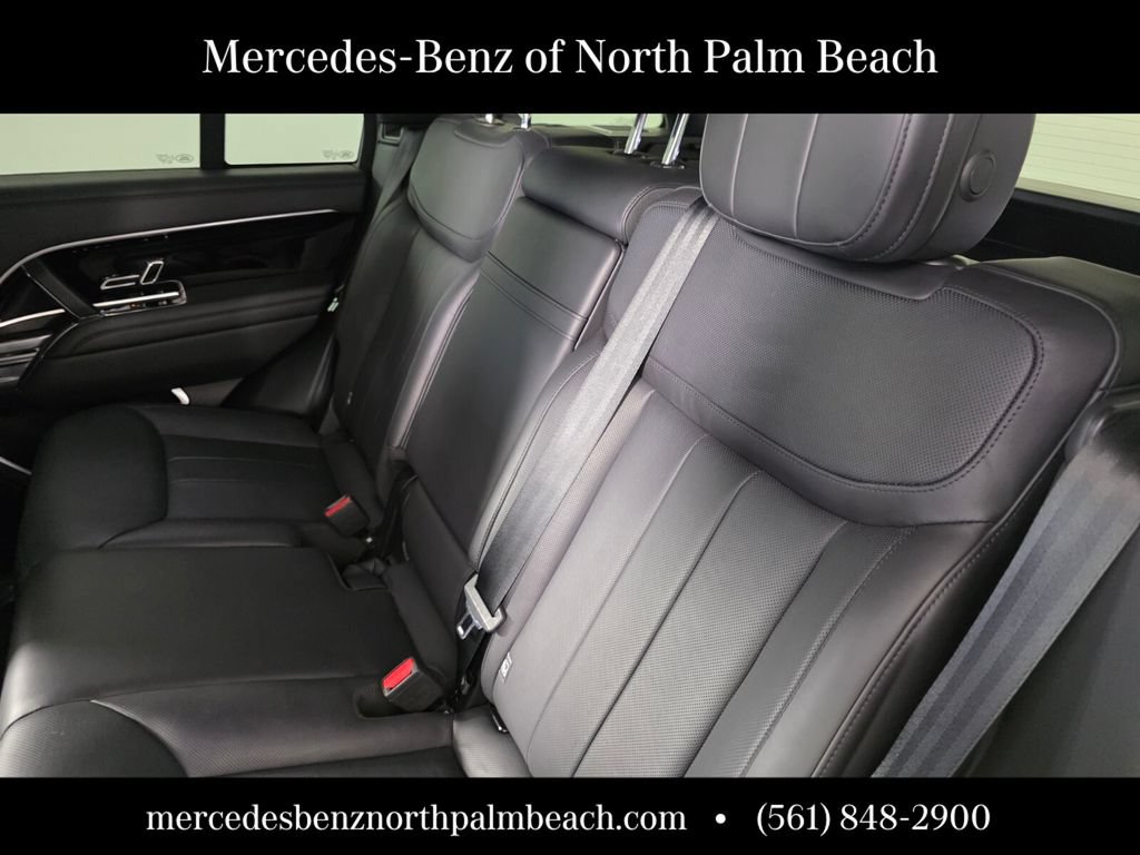 Used 2024 Land Rover Range Rover SE AWD/4WD image 15