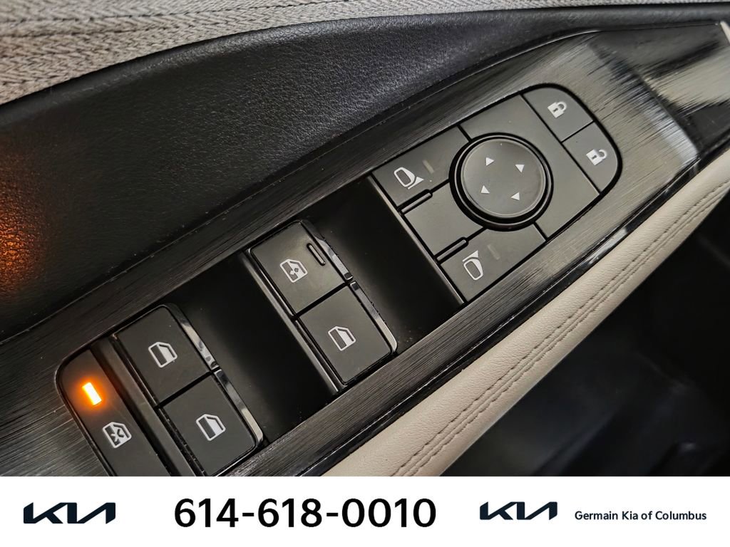Used 2023 Nissan Rogue SV AWD/4WD image 25