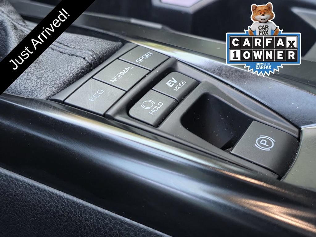 Used 2026 Toyota Camry LE FWD image 22