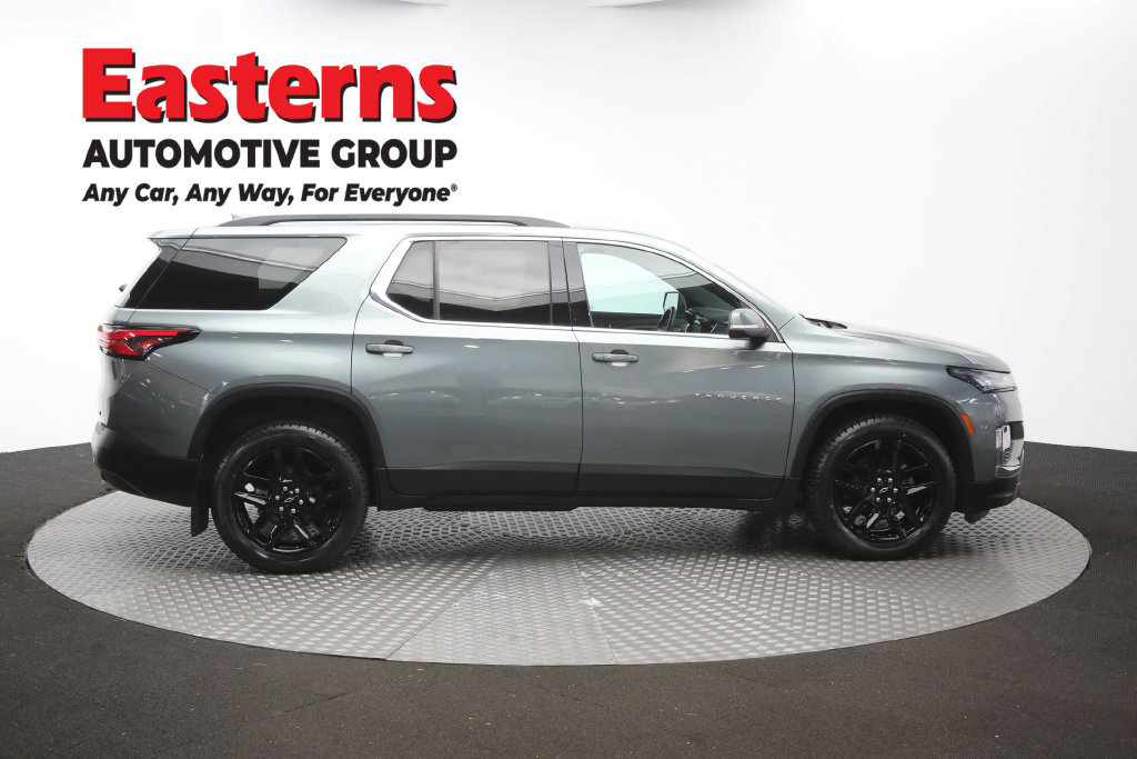 Used 2023 Chevrolet Traverse LT AWD/4WD image 48