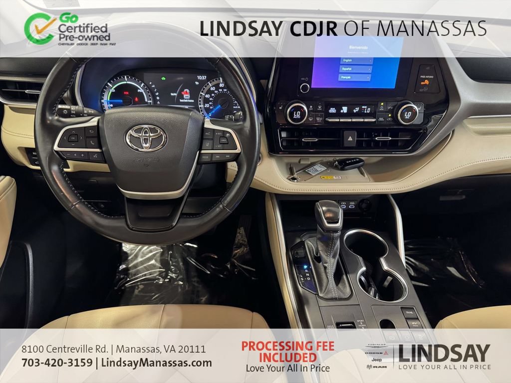 Used 2023 Toyota Highlander XLE AWD/4WD image 22